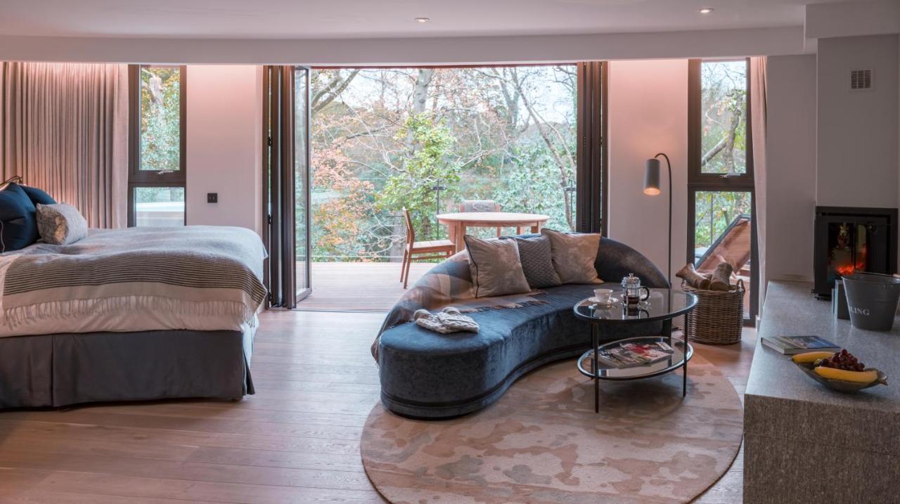 Chewton Glen Hotel - An Iconic Luxury Hotel New Milton Dış mekan fotoğraf