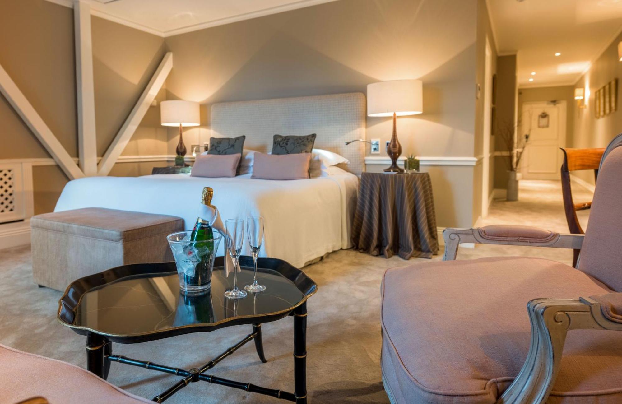 Chewton Glen Hotel - An Iconic Luxury Hotel New Milton Dış mekan fotoğraf