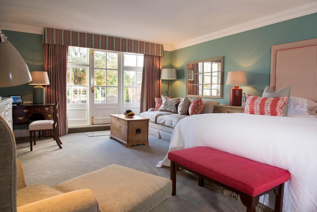 Chewton Glen Hotel - An Iconic Luxury Hotel New Milton Dış mekan fotoğraf